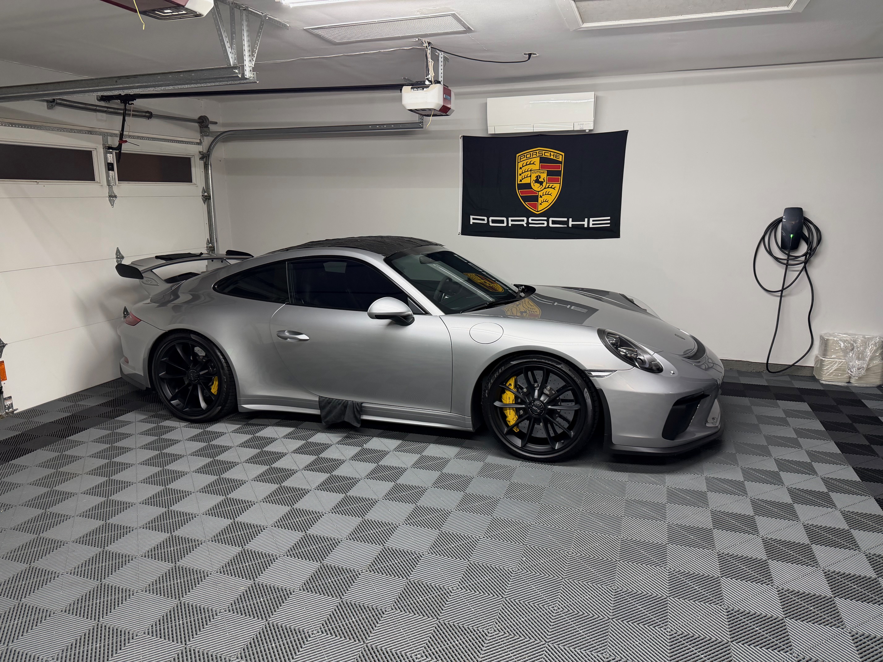 Signature Mobile Detail Denver, Colorado. Detailing near Denver. Signature Mobile Detail detailing a GT3